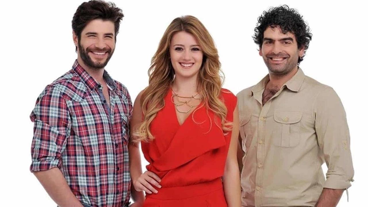 مسلسل القروية الجميلة مترجم