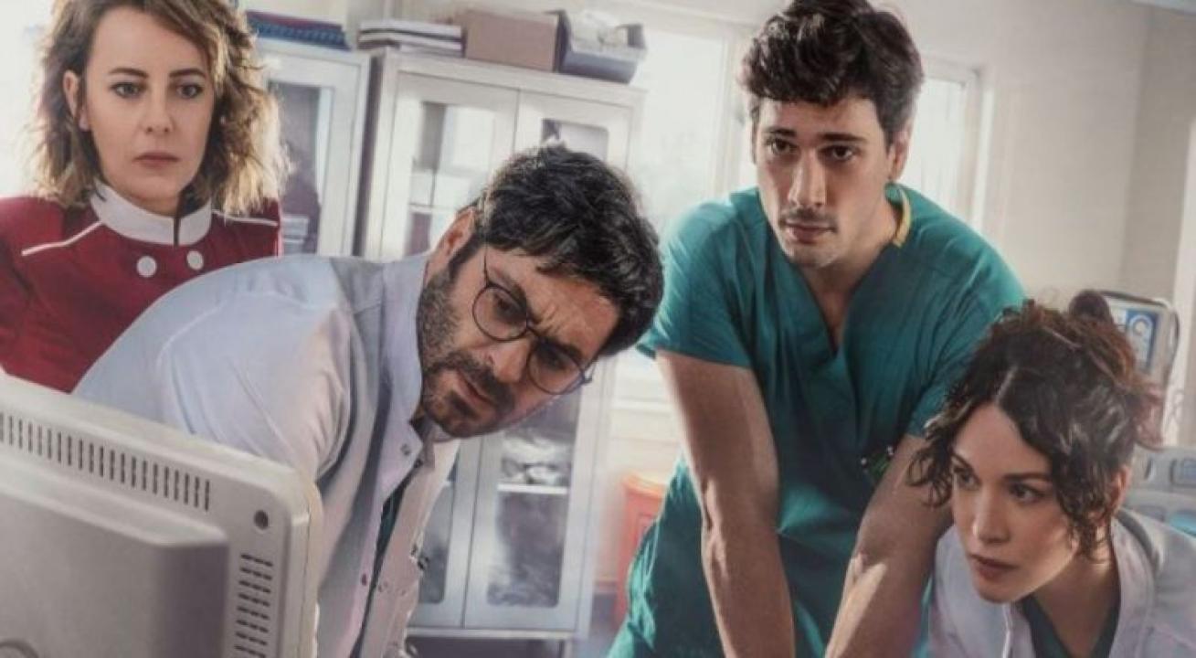 مسلسل طبيب البلدة